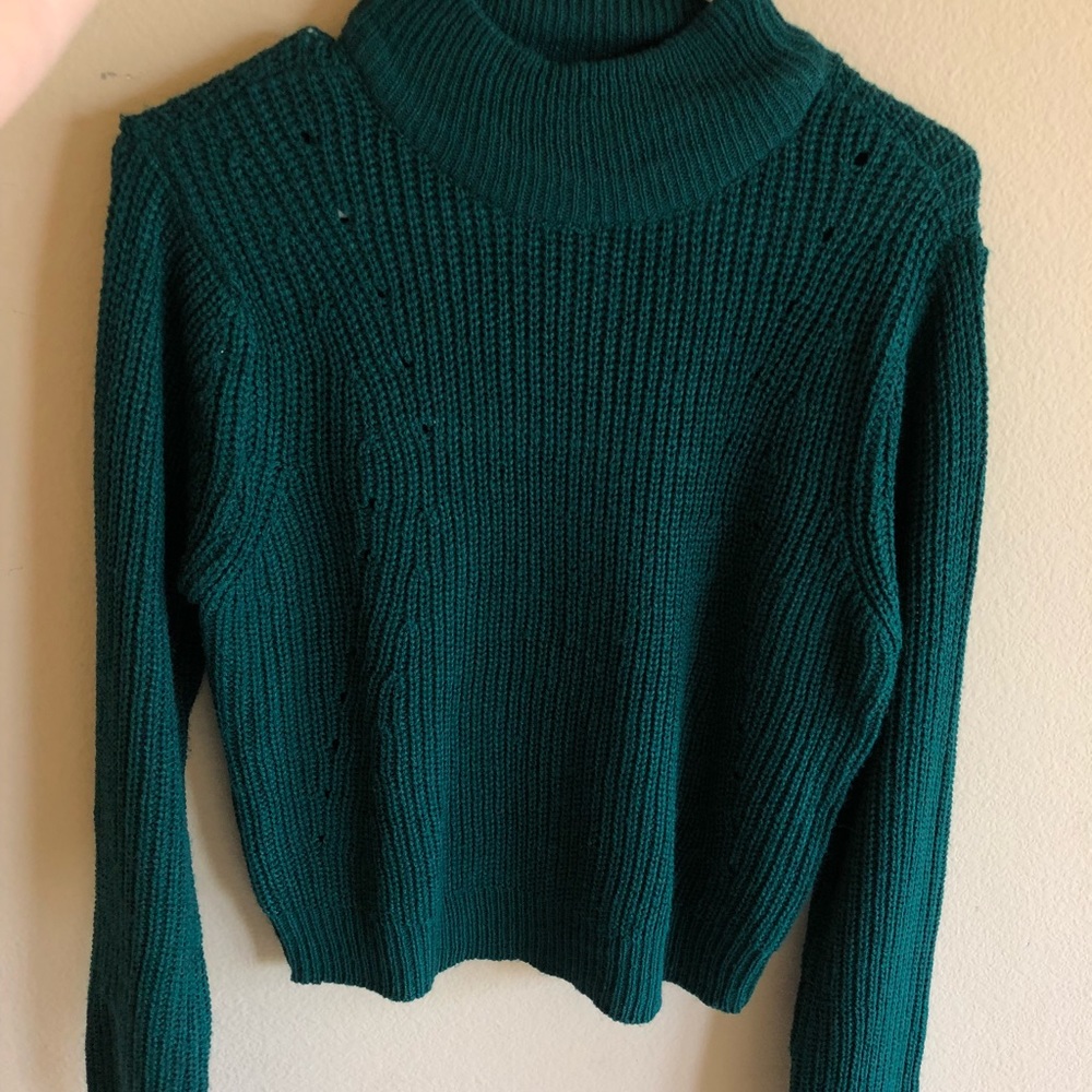 Turtle neck sweater